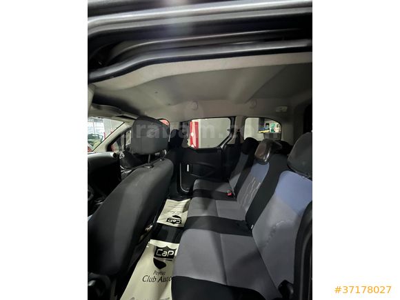 Sahibinden Peugeot Partner 1.6 HDI Active 2015 Model