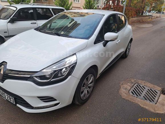 Sahibinden Renault Clio 0.9 TCe Touch 2020 Model Amasya