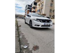Sahibinden Honda Civic 1.6 i-VTEC Dream 2015 Model