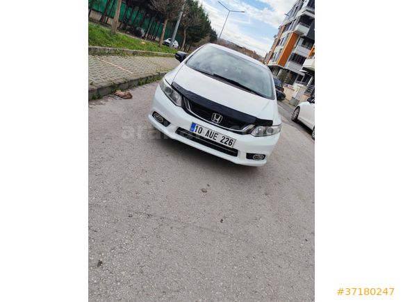Sahibinden Honda Civic 1.6 i-VTEC Dream 2015 Model