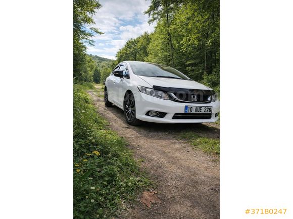 Sahibinden Honda Civic 1.6 i-VTEC Dream 2015 Model