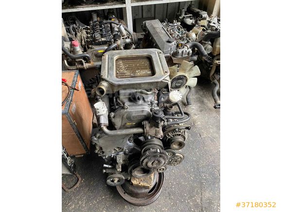 Nissan Skystar NP 300 motor 75000 km
Otosuat 05358252609