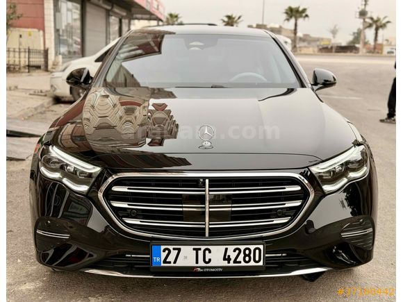 Mercedes - Benz E 180 Exclusive 2025 Model  ARKA AKS 