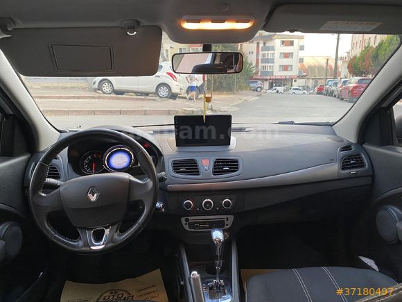 2027 MUAYENELİ | CARPLAY | EKONOMİK | BAKIMLI & MASRAFSIZ