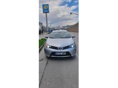 Sahibinden Toyota Auris 1.4 D-4D Active 2014 Model