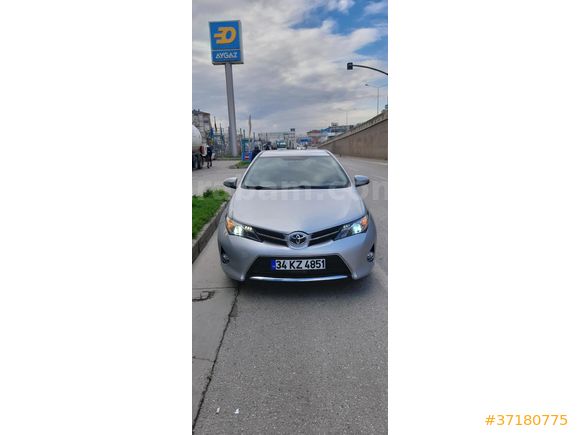 Sahibinden Toyota Auris 1.4 D-4D Active 2014 Model