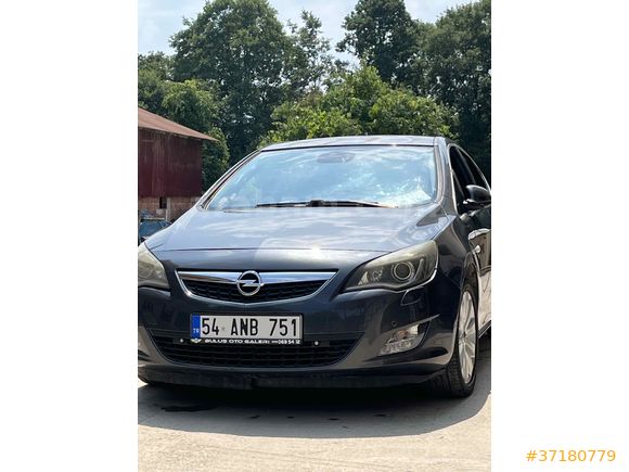 Sahibinden Opel Astra 1.6 Cosmo 2010 Model 