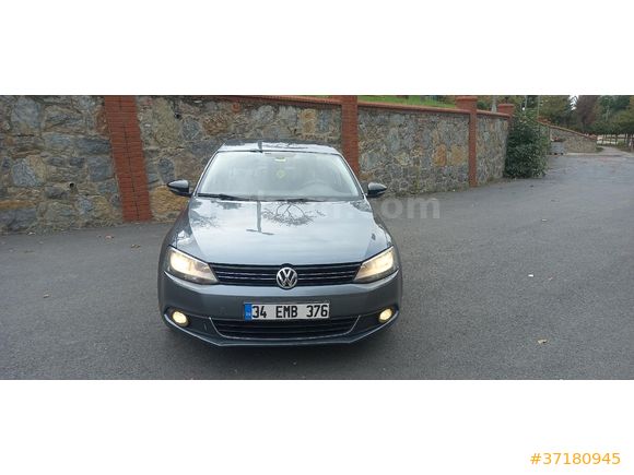 Sahibinden Volkswagen Jetta 1.6 TDi Comfortline 2012 Model