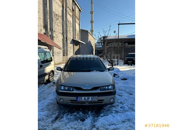 Sahibinden Renault Laguna 2.0 rxe 2000 model otomatik vites temiz araç cam gibi