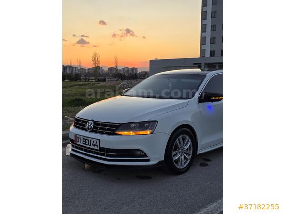 Sahibinden Volkswagen Jetta 1.2 TSi Trendline 2015 Model  120.000 km Beyaz