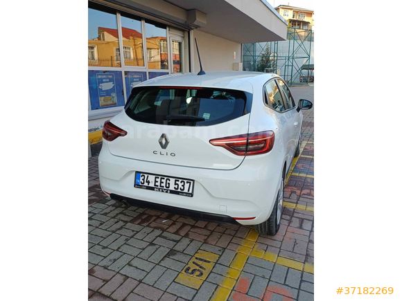 Sahibinden Renault Clio 1.0 TCe Icon 2021 Model 