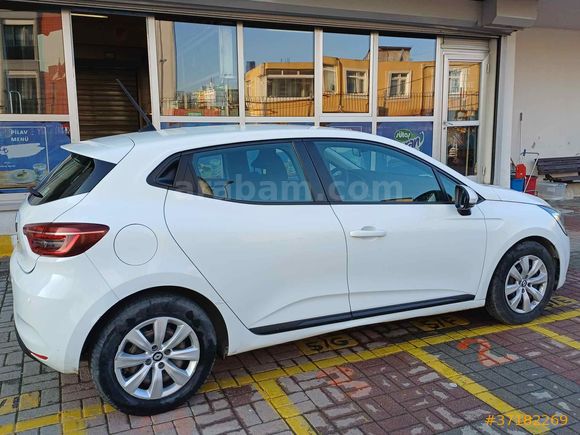 Sahibinden Renault Clio 1.0 TCe Icon 2021 Model 