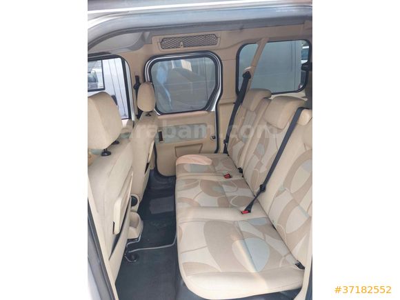 Sahibinden Ford Transit Connect K210 S Silver 2013 Model  290.000 km Gri (Gümüş)