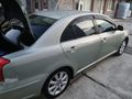 SAHİBİNDEN 163BİN KM 1.6 AVENSİS