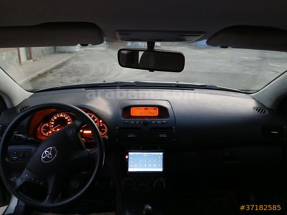 SAHİBİNDEN 163BİN KM 1.6 AVENSİS