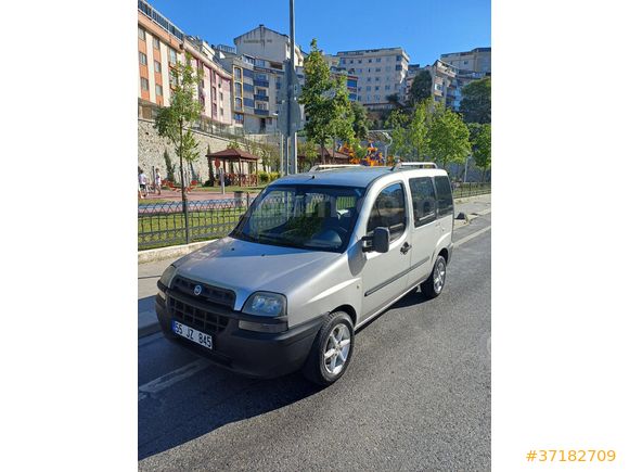 7 kişilik otomobil ruhsatlı Fiat Doblo Combi 1.9 JTD