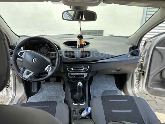 Muayene 28 Şubat 2028 Megane 1.5 dCi Icon 2013 Model