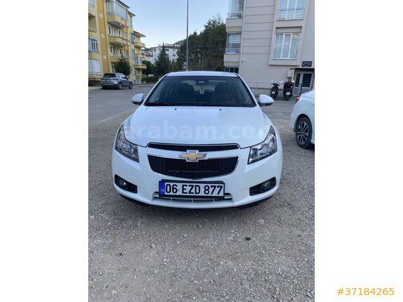 Sahibinden Chevrolet Cruze 1.6 LS Plus 2011 Model  230.000 km Beyaz