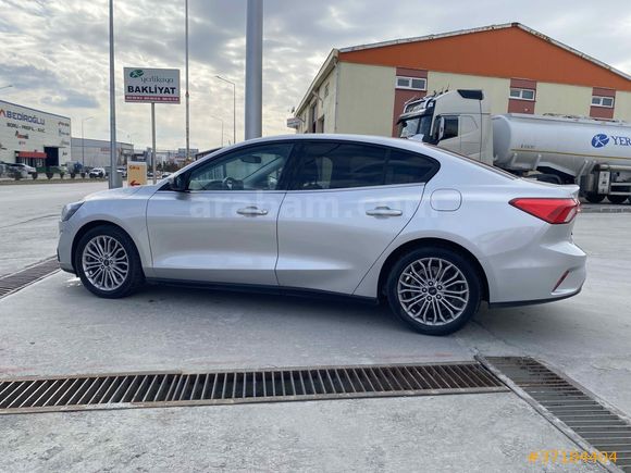 Sahibinden Ford Focus 1.5 Eco Blue Titanyum 2020 Model 