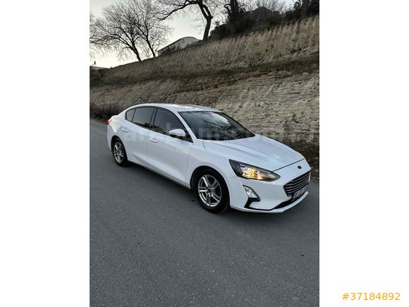 Sahibinden Ford Focus 1.5 TDCi Trend X 2020 Model Denizli 160000 km Beyaz