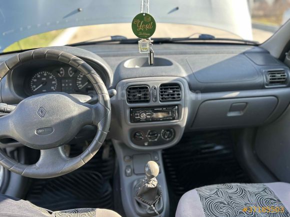 Sahibinden Renault Clio 1.4 RNA 2001 Model Adana