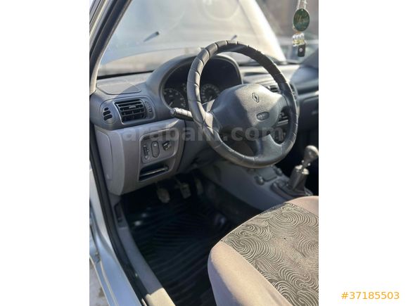 Sahibinden Renault Clio 1.4 RNA 2001 Model Adana