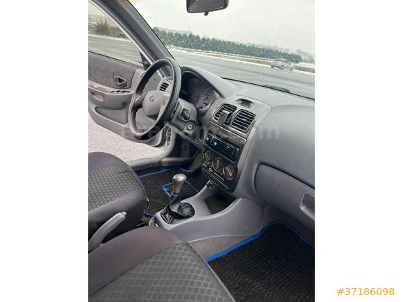 Sahibinden Hyundai Accent 1.3 GLS 2002 Model 
