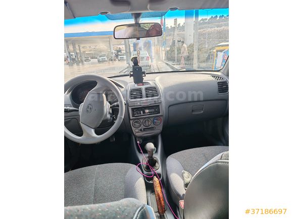 Sahibinden Hyundai Accent 1.5 1.5i GL 2000 Model