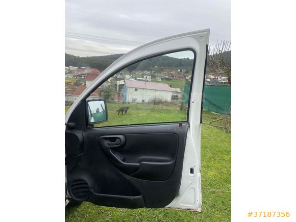  Temiz Opel Combo en tutulan motor 1.7 ısızu motor 