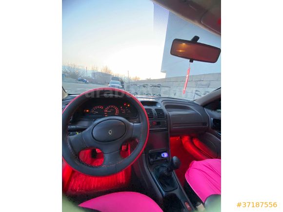 Sahibinden Renault Laguna 2.0 RXE 1997 Model 