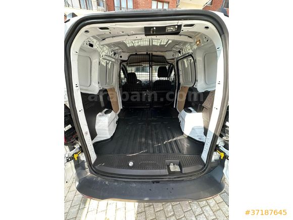 Sahibinden Ford Transit Courier 1.5 TDCi Deluxe 2022 Model