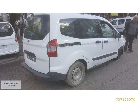 FORD COURİER ÇIKMA KLIMA KOMPRESÖRÜ