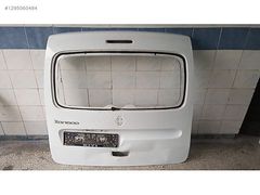 Renault Kangoo 3 ve 4 arka bagajları orijinal