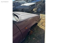 SKODA FAVORİT TEMİZ SAĞ ÖN ÇAMURLUK