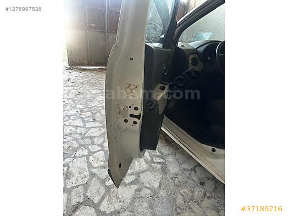 DACİA DOKKER TEMİZ SOL ÖN KAPI