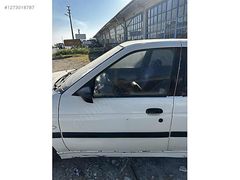 FORD ESCORT TEMİZ SOL ÖN KAPI