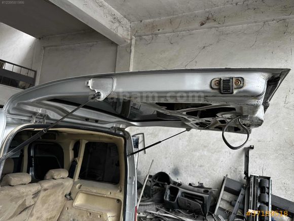 FORD CONNECT BAGAJ KAPAĞI