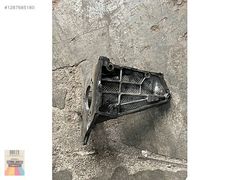 PEUGEOT PARTNER 1.9 MAZOT POMPA BAĞLANTI BRAKETİ 9625176310