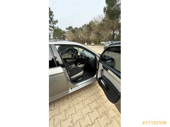 Sahibinden Skoda Fabia 1.2 TSI Style 2015 Model 