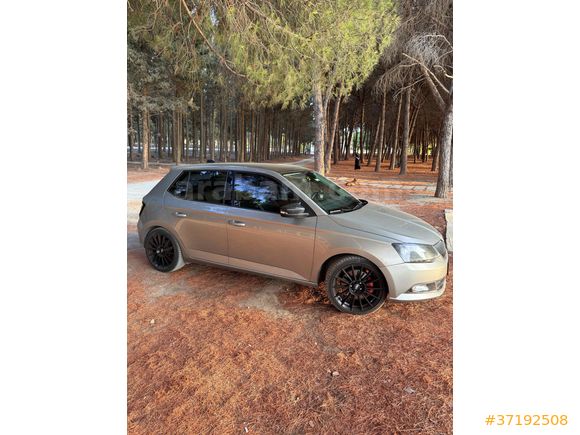 Sahibinden Skoda Fabia 1.2 TSI Style 2015 Model 