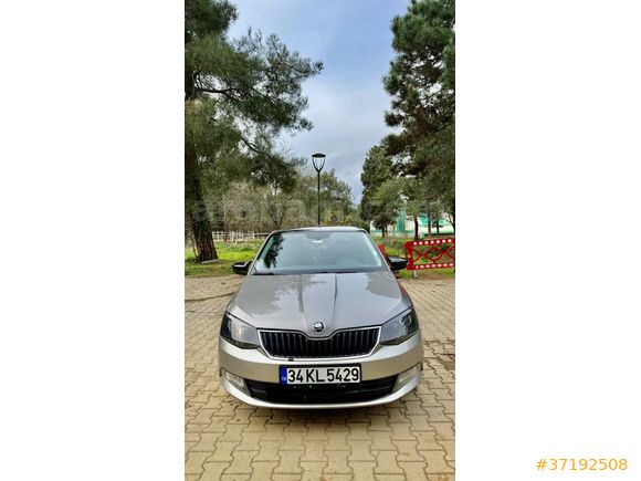 Sahibinden Skoda Fabia 1.2 TSI Style 2015 Model 