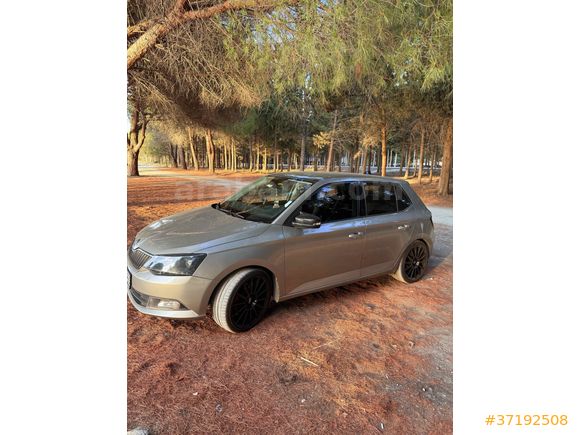 Sahibinden Skoda Fabia 1.2 TSI Style 2015 Model 