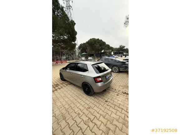 Sahibinden Skoda Fabia 1.2 TSI Style 2015 Model 