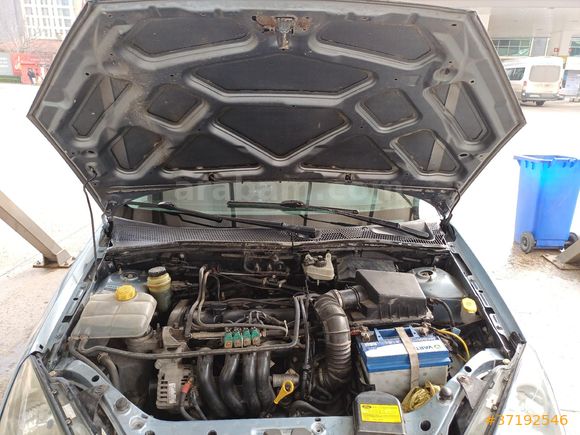 Sahibinden Ford Focus 1.6 Collection 2005 Model  280.450 km Mavi