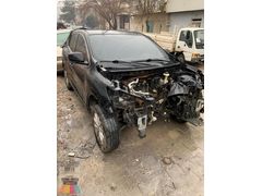 RENAULT KADJAR ÖN CAM IZGARASI