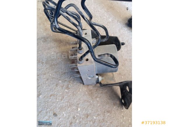 WW Transporter T7 ABS Kütük 7LB614517B