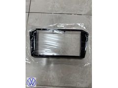 PASSAT B8 B8.5 8 İNÇ TEYP ÇERÇEVESİ Piano Black Siyah 3GD858069B