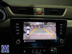 SKODA SUPERB ORJİNAL HİGH GERİ GÖRÜŞ KAMERASI MONTAJ DAHİL