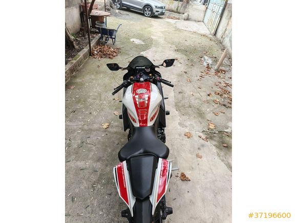 Sahibinden Yamaha R7