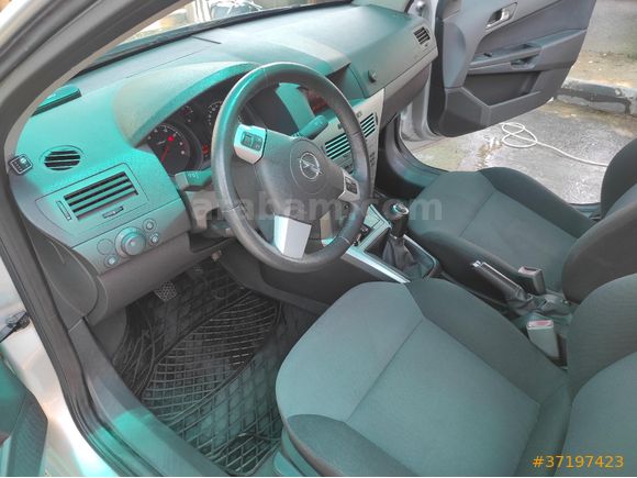Sahibinden Opel Astra 1.6 Essentia 2013 Model
